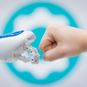 Roboterhand, Menschenhand